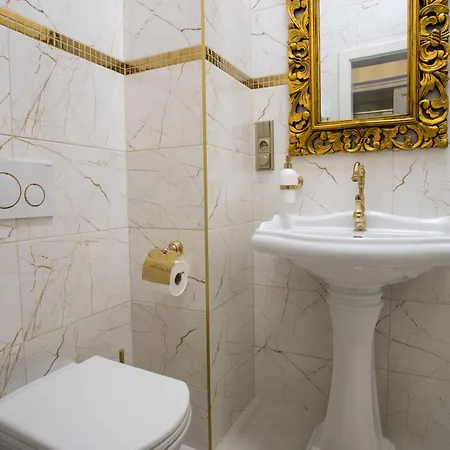 Szálloda Zamek Kvasetice 4*